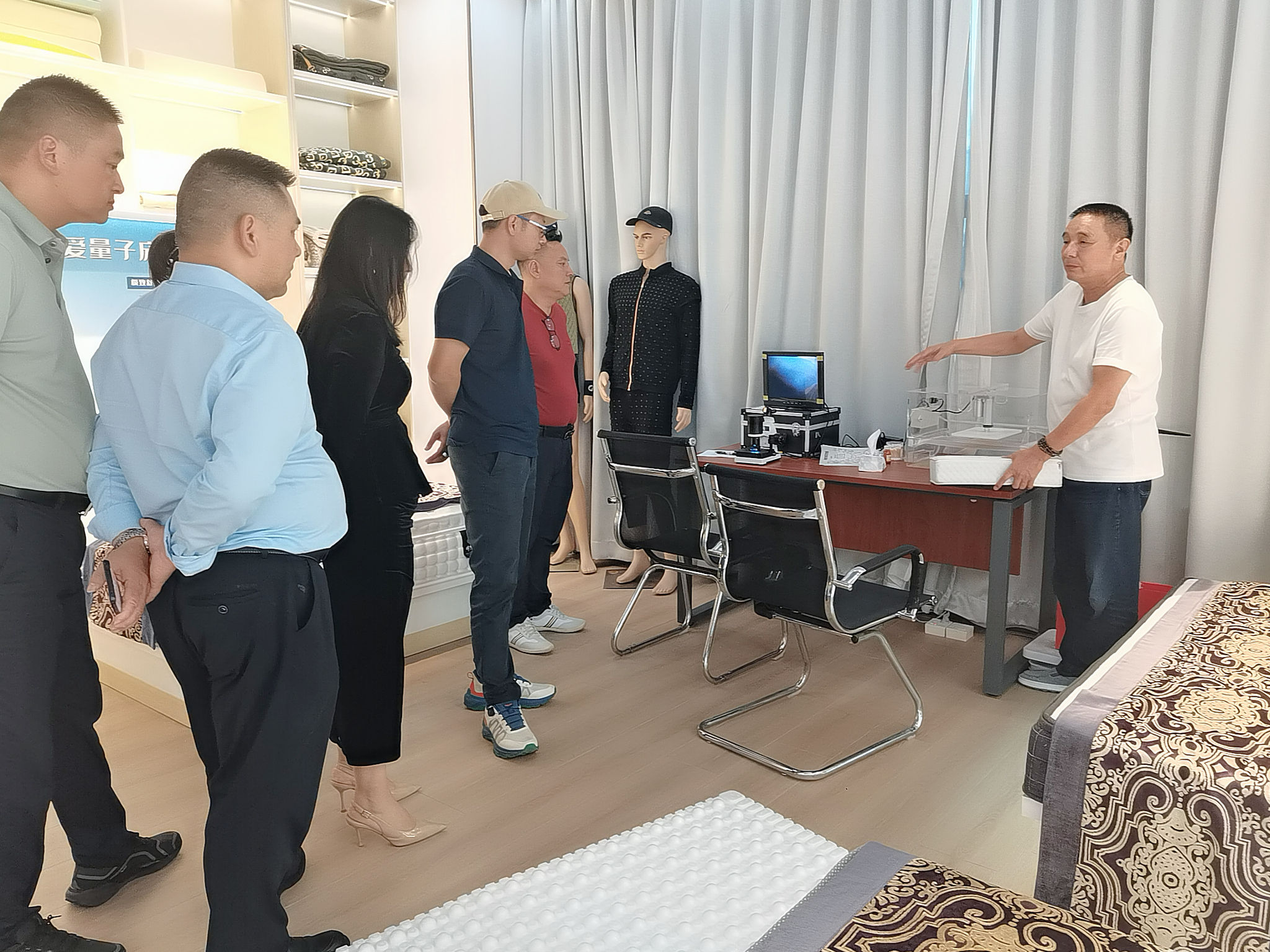 企鹏会员4.jpg 企鹏会员4.jpg